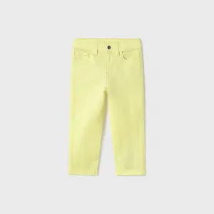 Панталон серж slim fit basic в бледо жълт цвят за мини момче Майорал