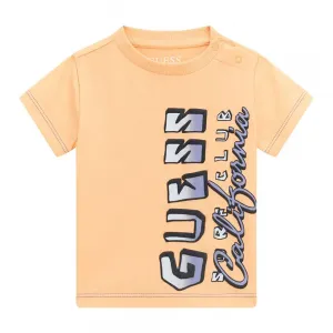 Бледо оранжева тениска за мини момче с двуцветен надпис Guess Surf Club