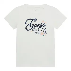 Бяла тениска за момиче с тъмно син надпис Guess и розови цветя