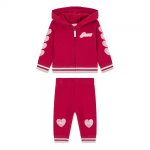 Спортен екип цвят череша за бебе момиче с розови детайли и надписи Guess