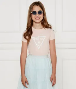 Тениска в розово за момиче с надпис и контрастно сърце Guess