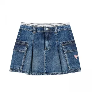 Деним пола с карго джобове за момиче с ластик и лого Guess