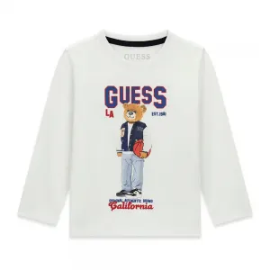 Блуза в бял цвят за мини момче с цветно мече и син надпис Guess